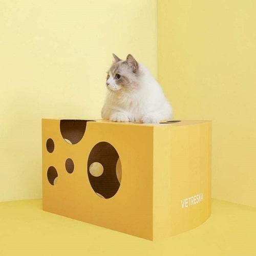 Cheese Cat House & Scratcher - J & J Pet Club - Vetreska