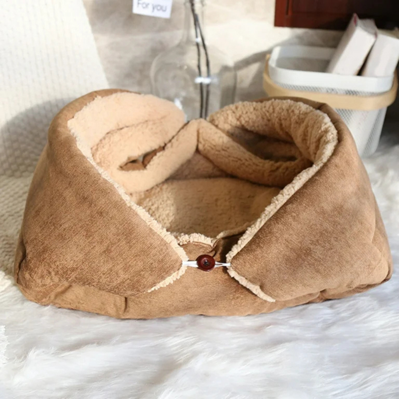 Pet Blanket - Multifunctional, Foldable, Corduroy Warm Soft Bed