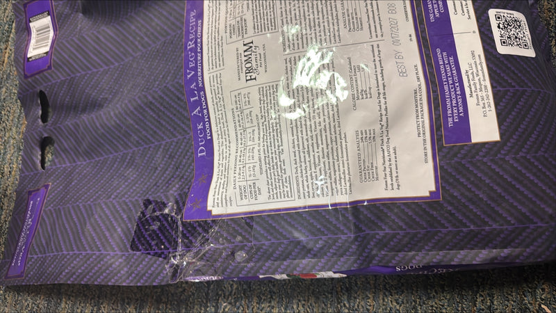 *Little Damaged* Dry Dog Food - FOUR STAR - Duck À La Veg Recipe - 12 Lb (Please Use By 2027-01-17) *Pickup Only*