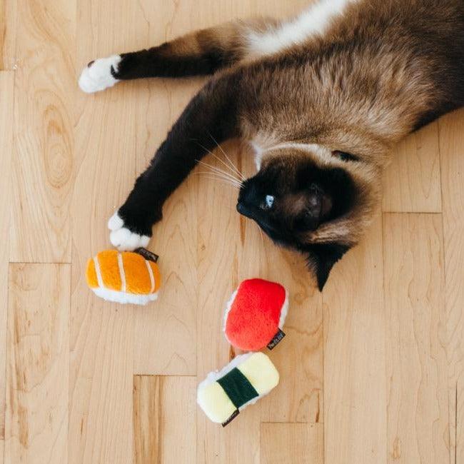 Feline Frenzy - Catnip Plush Cat Toy - Sassy Sushi - J & J Pet Club - P.L.A.Y.
